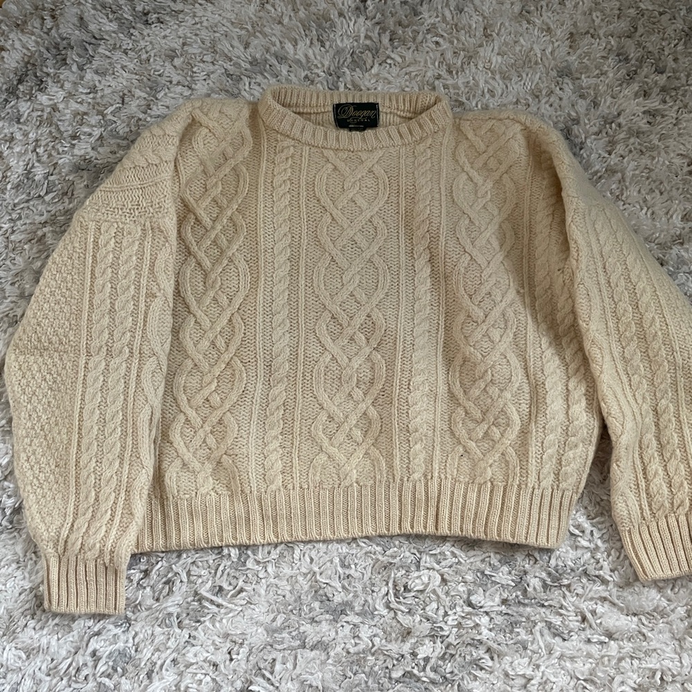 DOOGAN Classic Cream Cable Knit Sweater SZ M